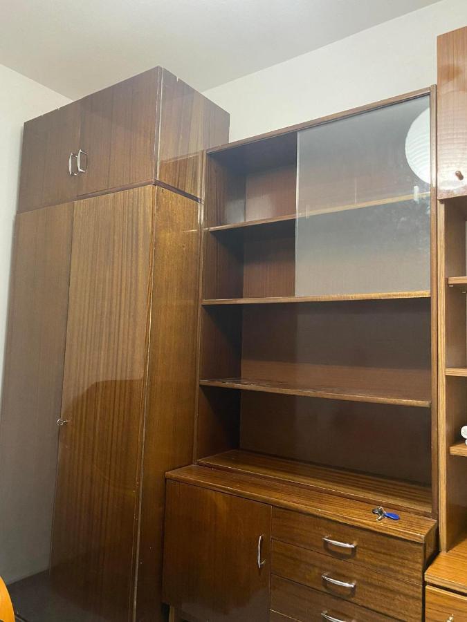 Comfortable 3 Bedroom Rental Unit With A Cozy Balcony In Center Warszawa Zewnętrze zdjęcie